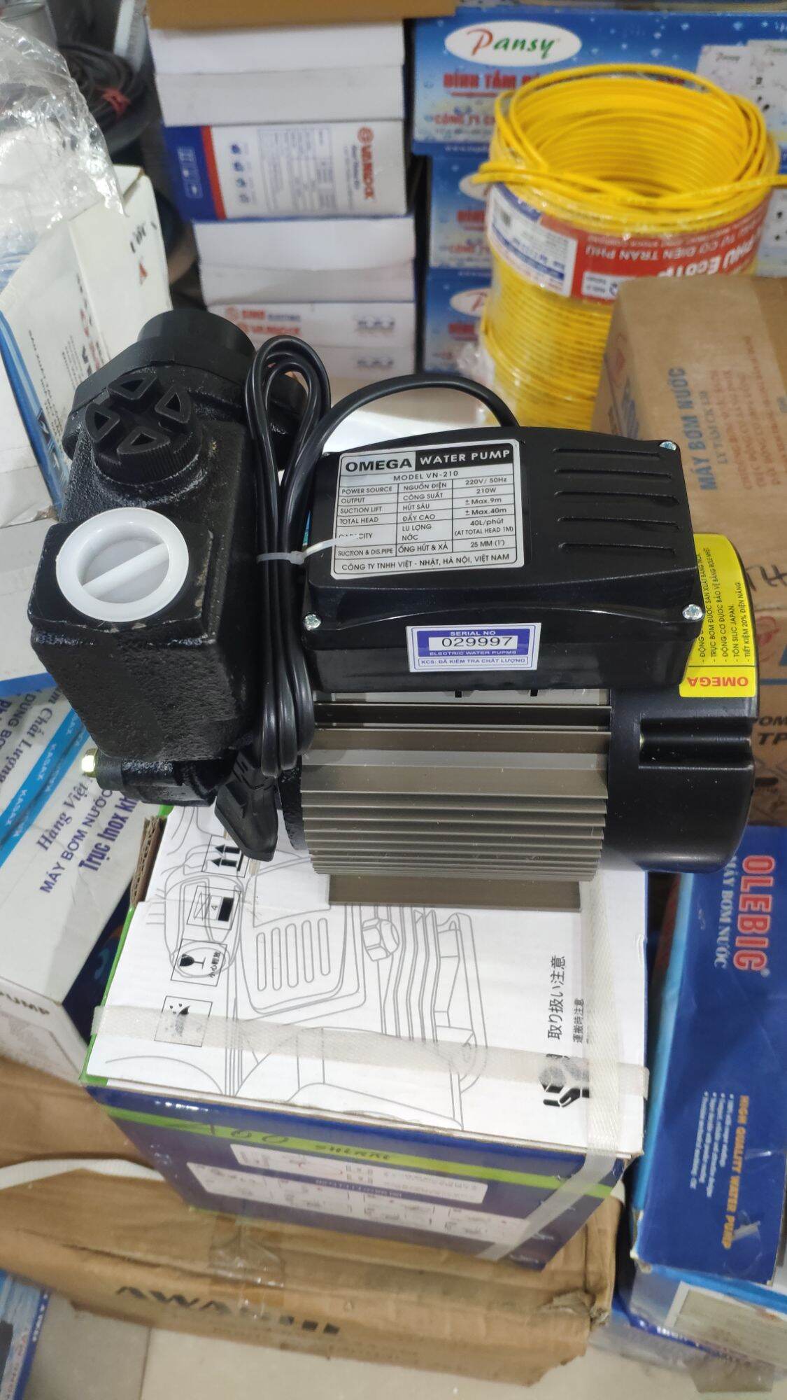 Bơm áp 210w tưới cây, tưới lan, phun sương...