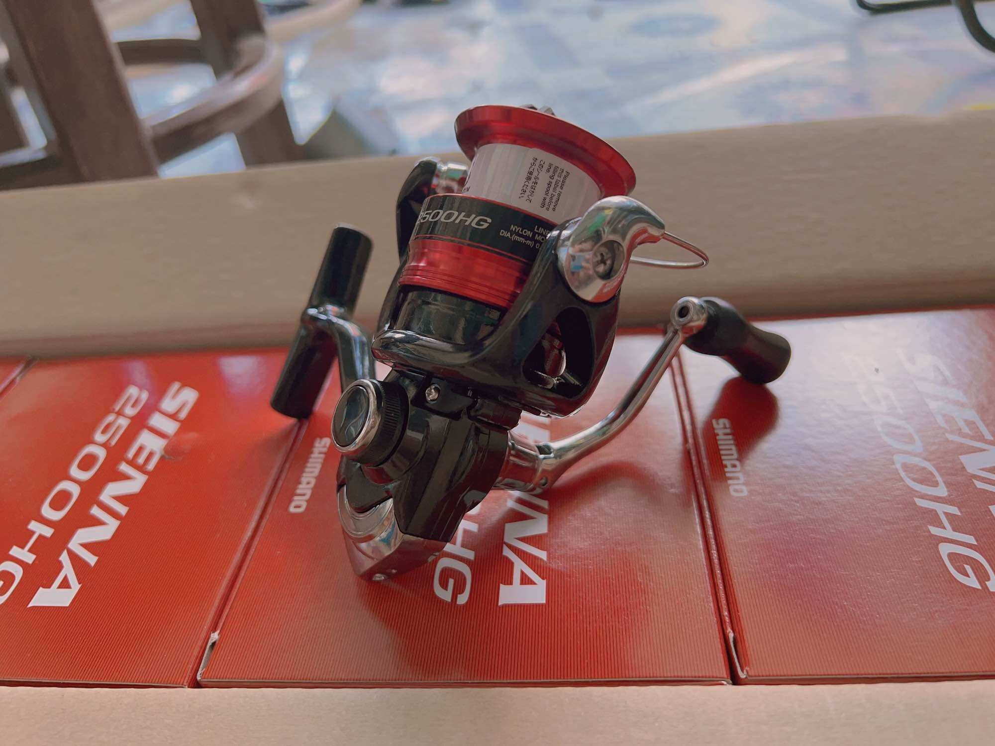 Máy câu cá đứng shimano sienna 2500 cực bền