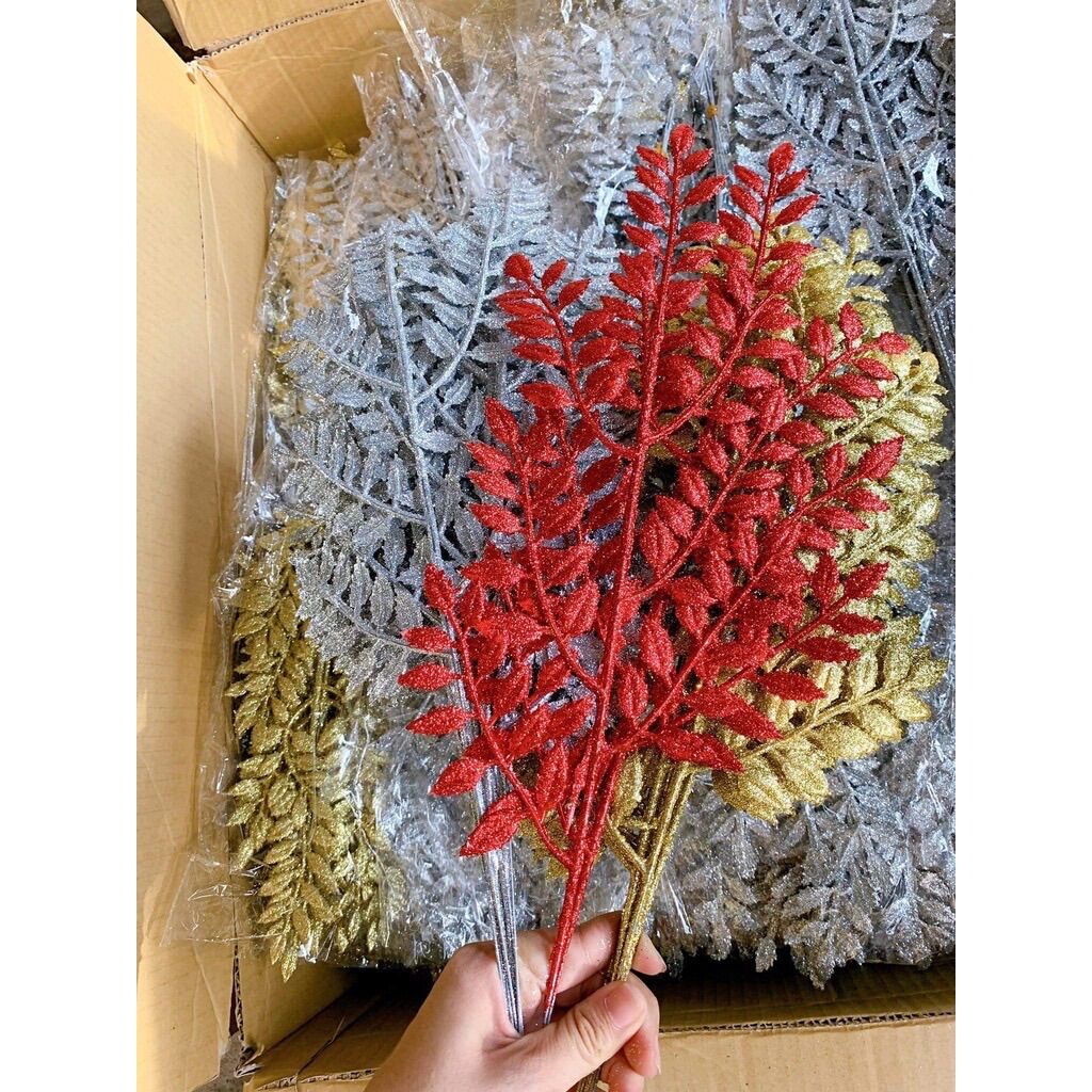 Lá me kim tuyến