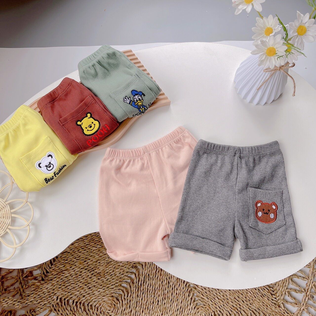 Quần short thun đùi bé trai bé gái