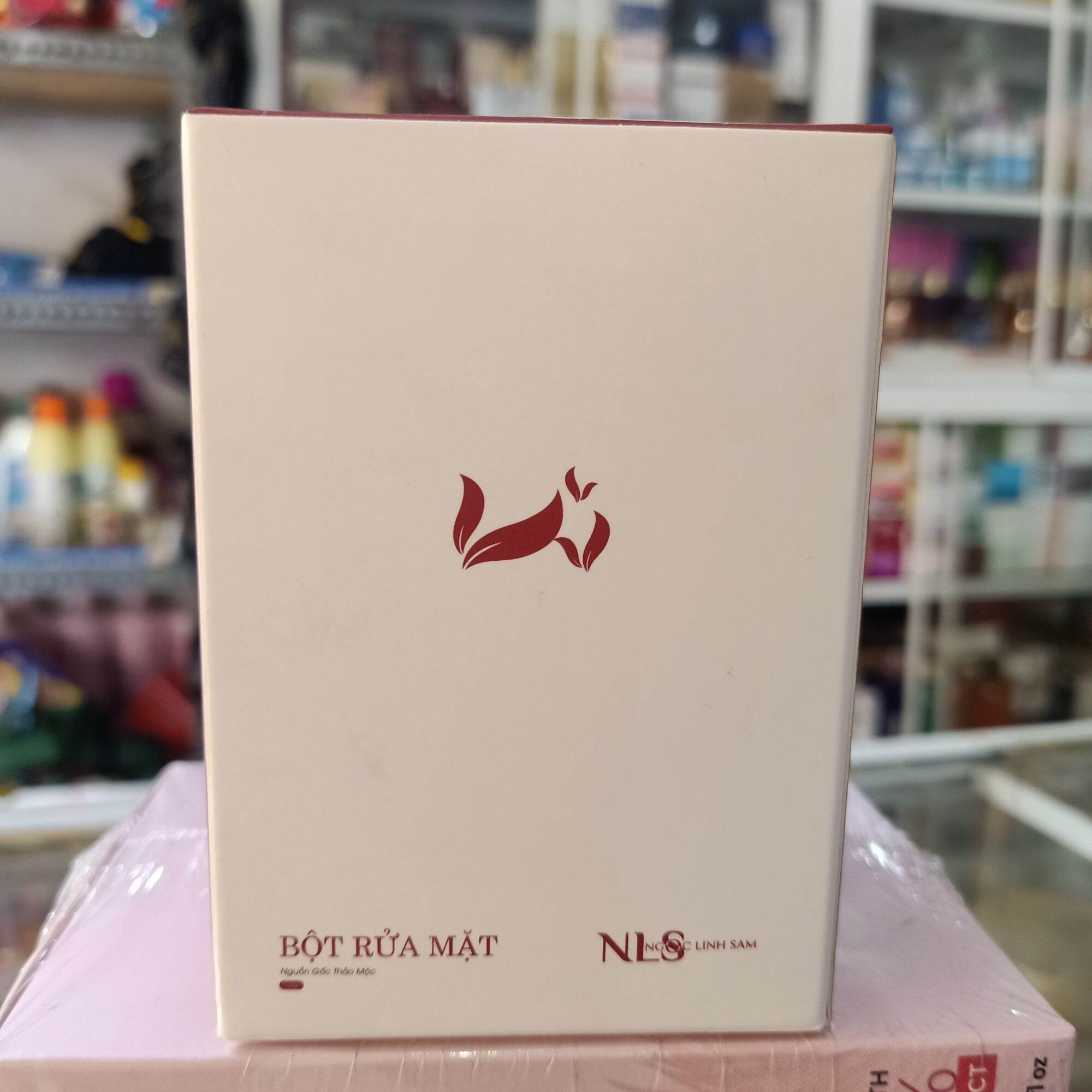 BỘT RỬA MẶT NGỌC LINH SÂM