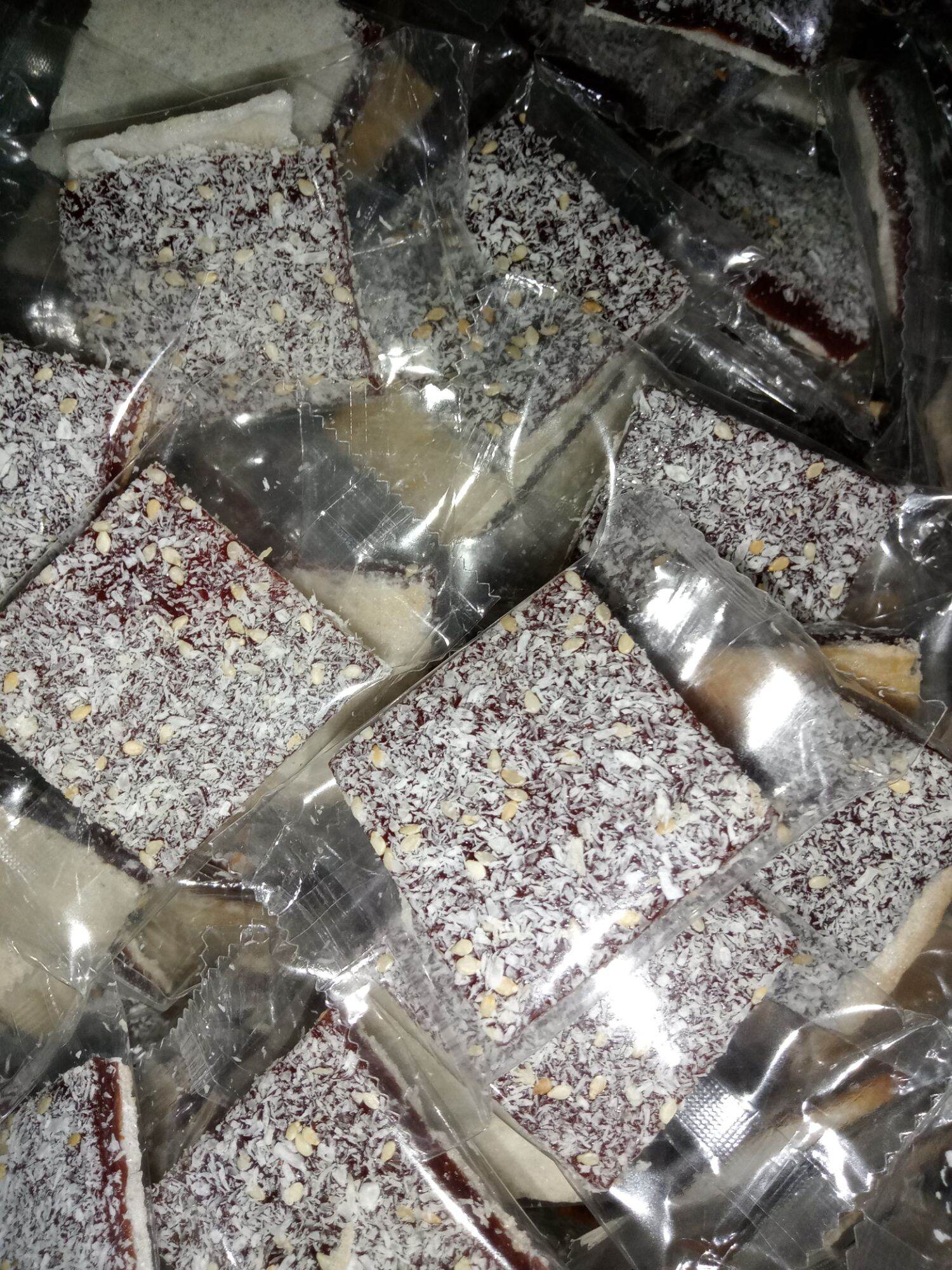 100g kẹo chuối miếng phủ cơm dừa sáp