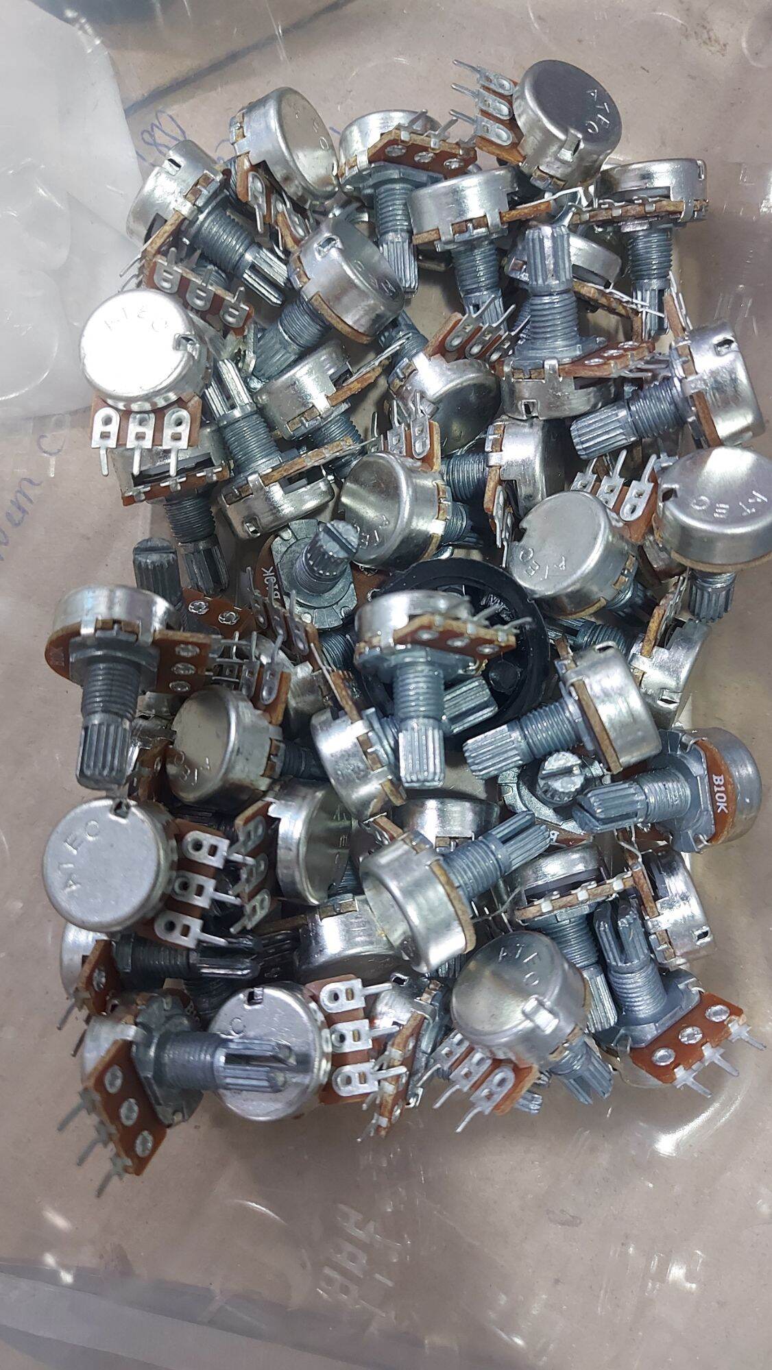 10c chiết áp 1k 3 chân