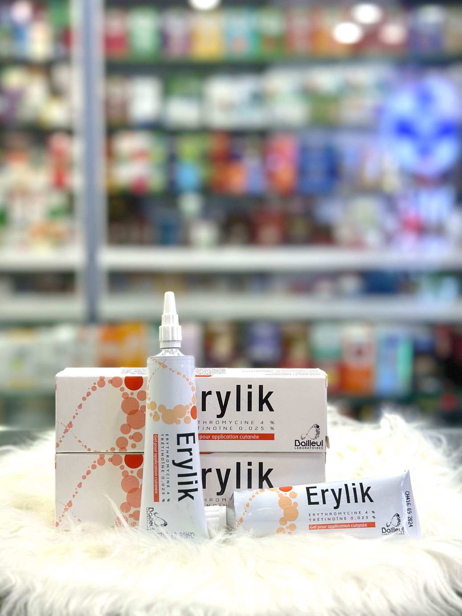 ERYLIK HỖ TRỢ MỤN VIÊM ĐỎ TUYP 30GRAM