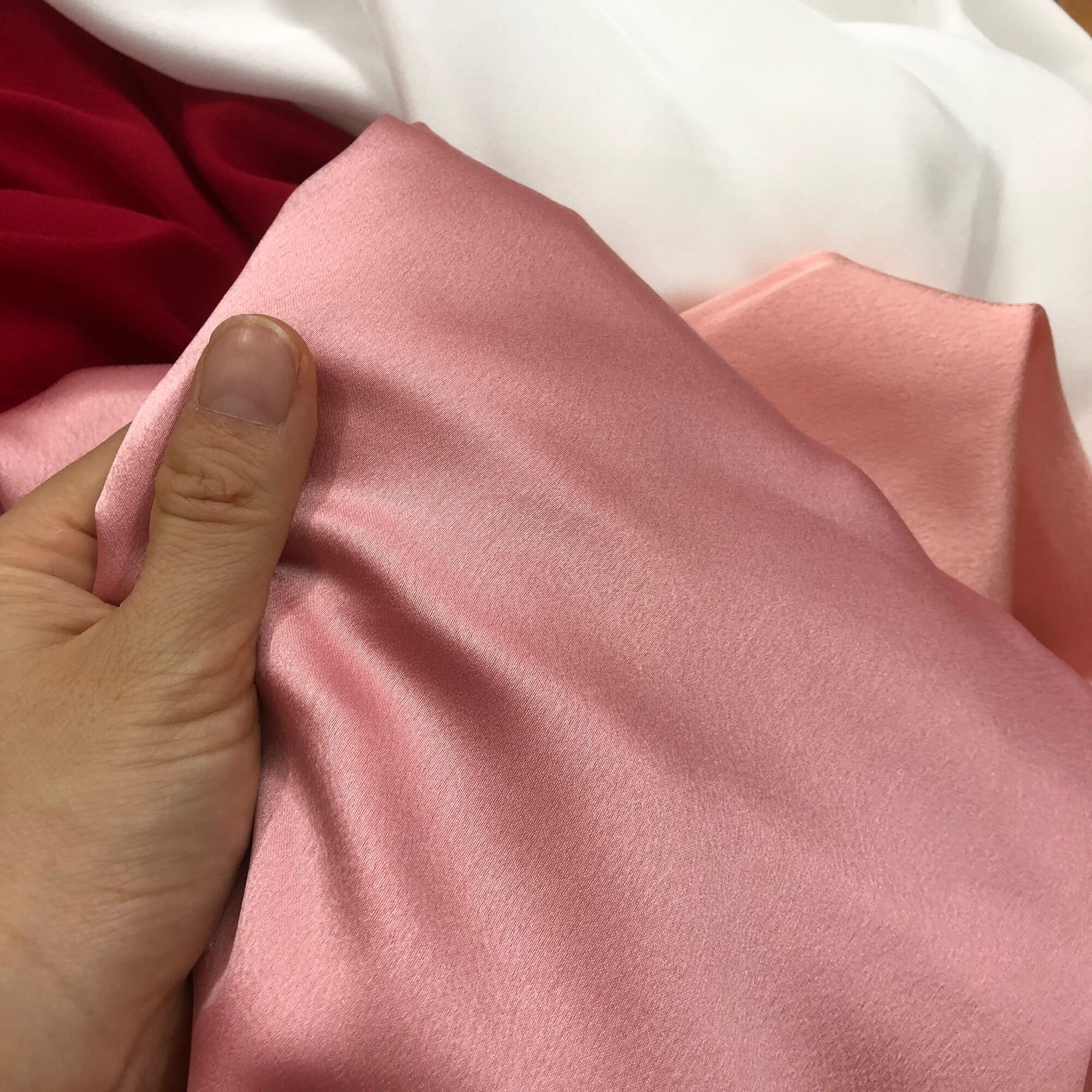 Vải Lụa Satin Đẹp Có Co Giãn Nhiều Màu Khổ 1.5m