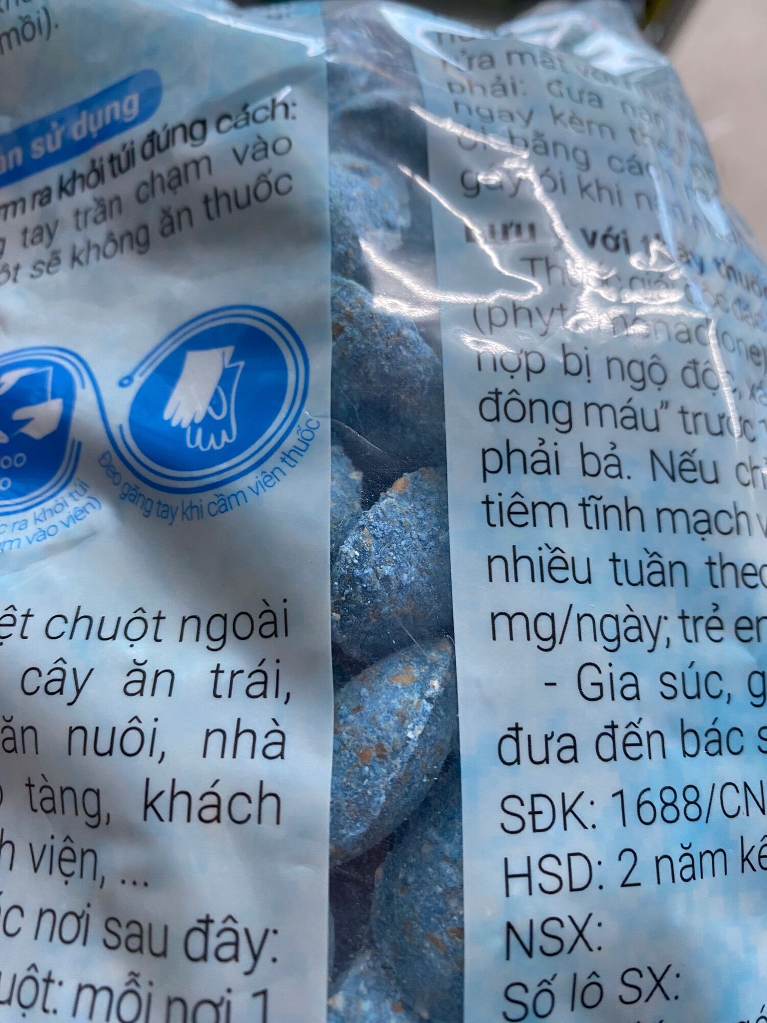 Storm 1kg - Eliminates Oily Mice with Medicine