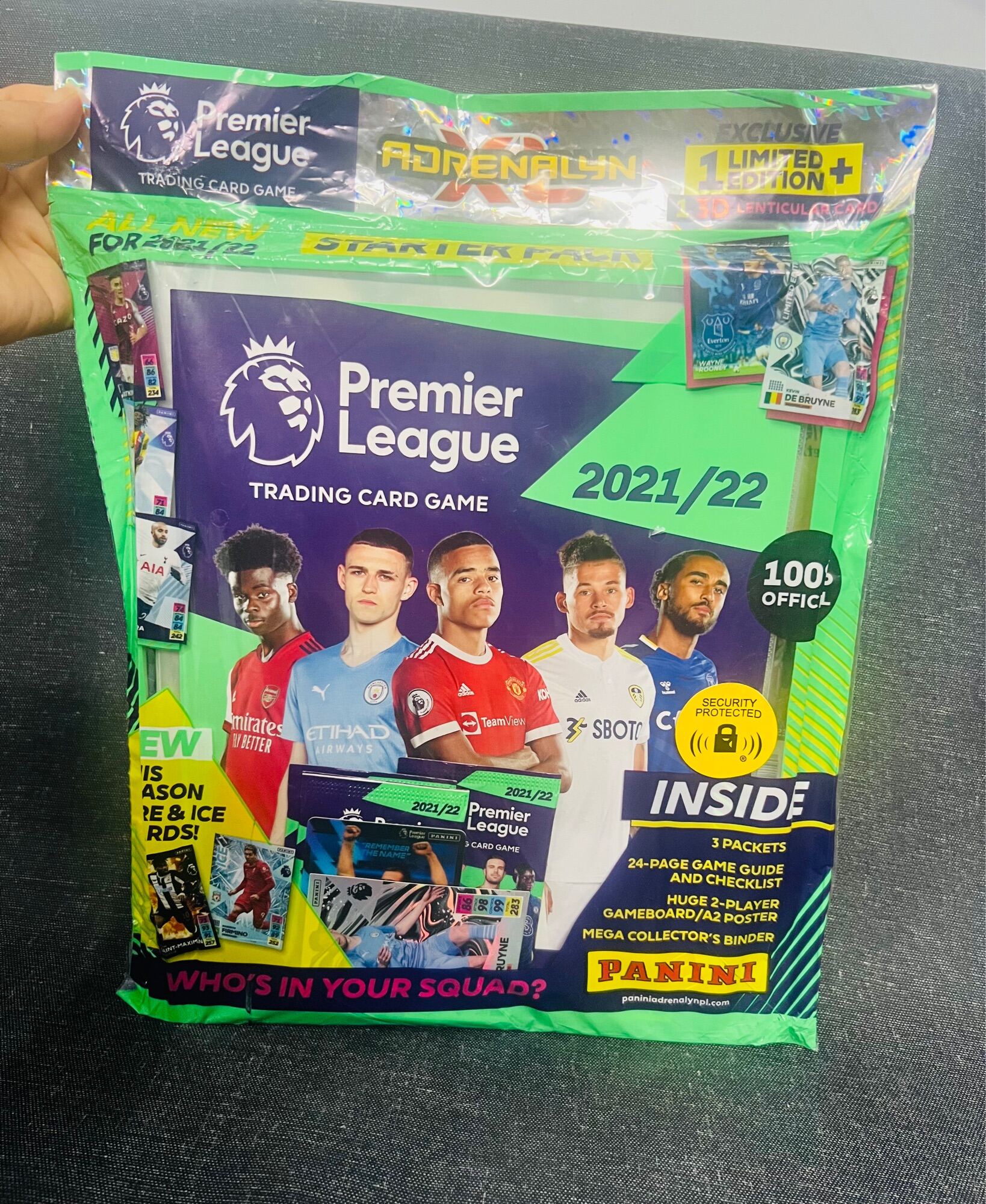 Starer Pack  Album thẻ Panini Premier league mùa 21 22