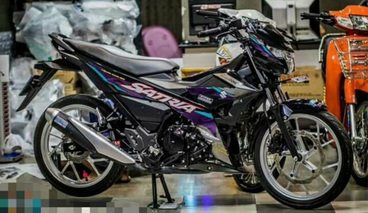 Tem rời satria đen phối tím