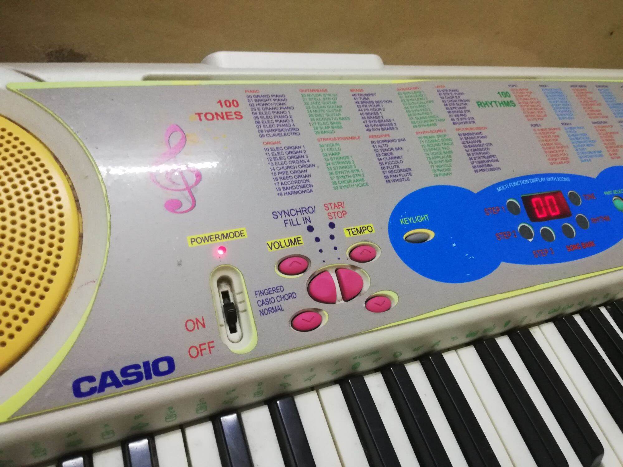 Đàn organ Casio LK 37
