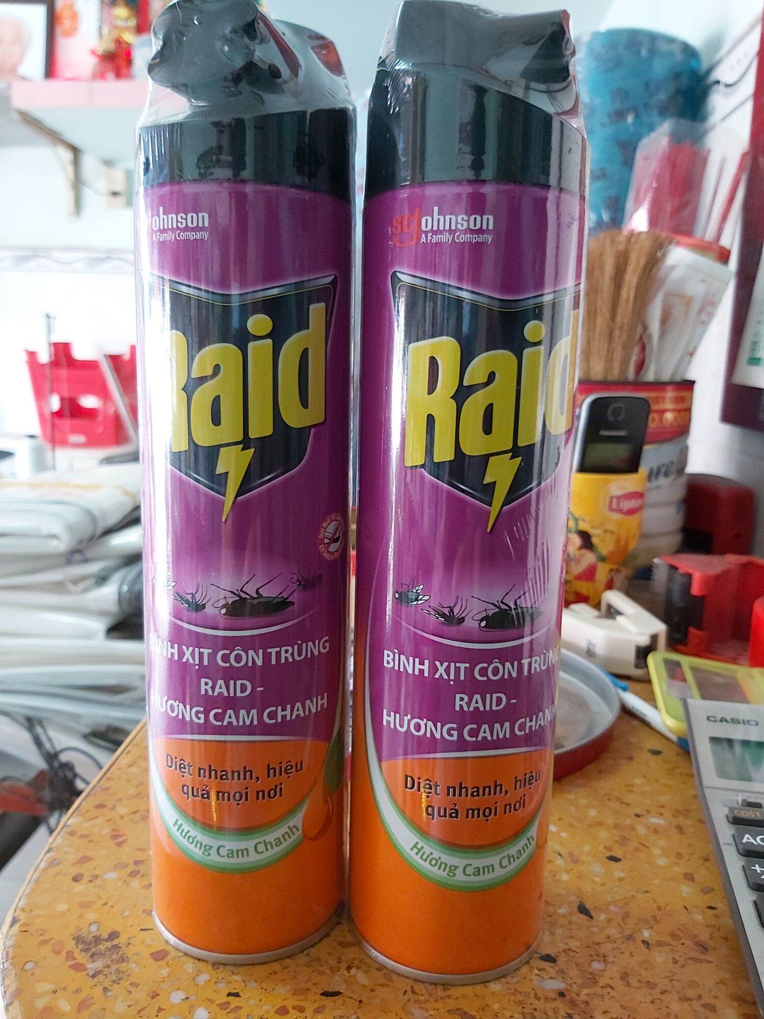 Xịt muỗi raid cam chanh 520ml lốc 2 chai