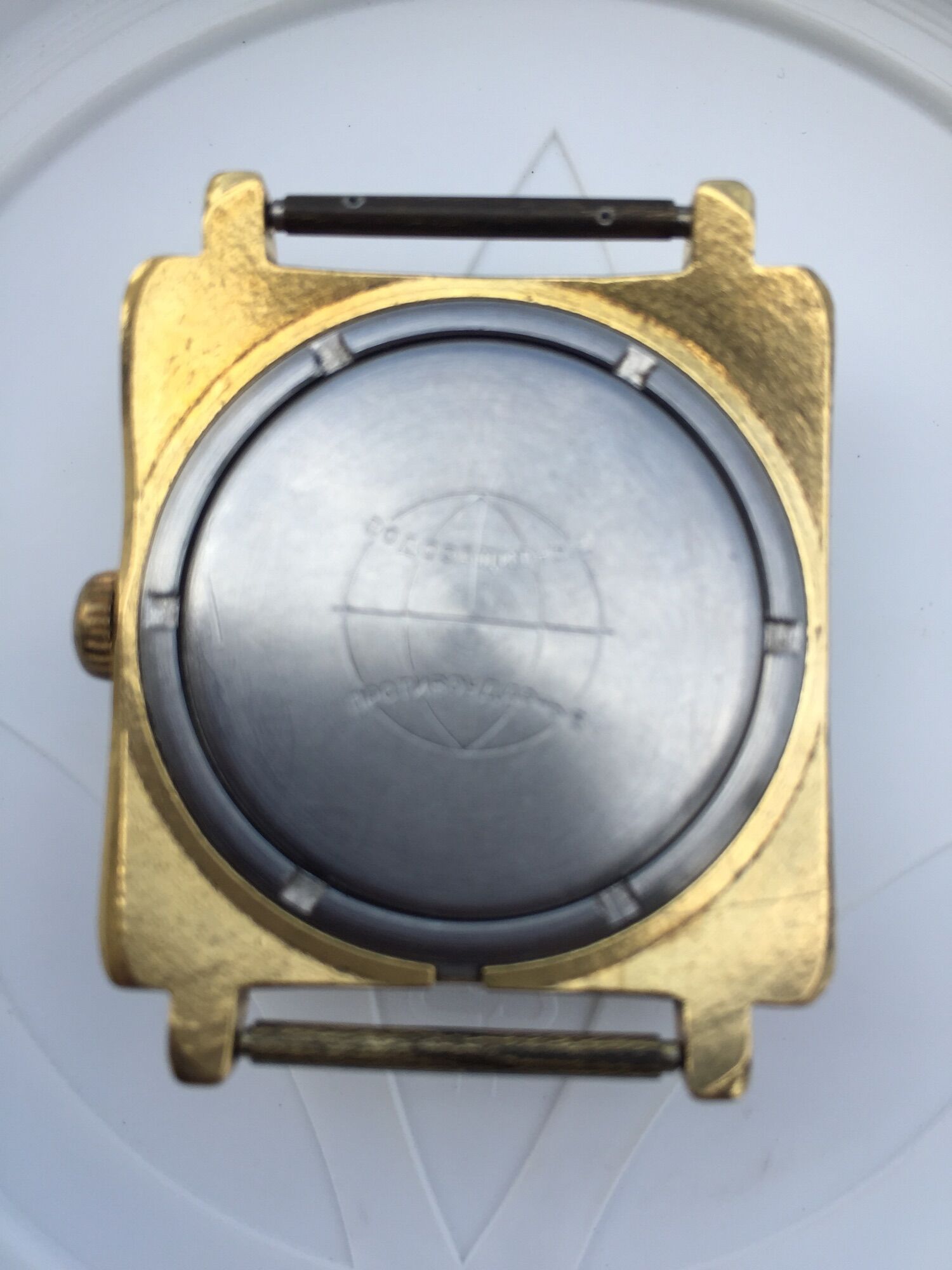 Raketa cổ mạ vàng 18k