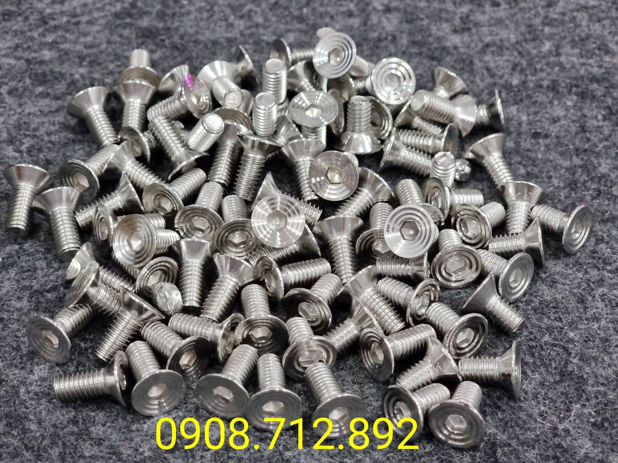 ốc lòng đĩa ktm inox 304 size 6li và 8li