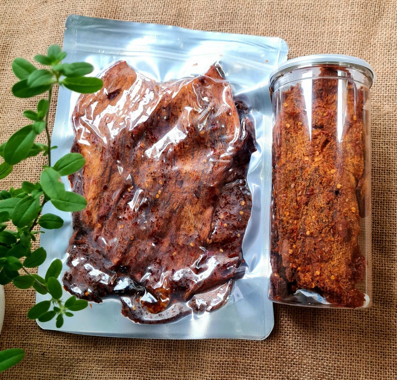 300gr khô bò miếng bao ngon, giá tận kho, xin hứa hàng tốt