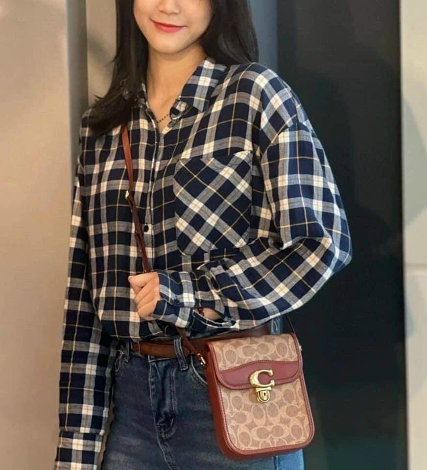 New coach- 📱📱 - tall studio crossbody in signature canvas c8484 chuẩn xịn xò