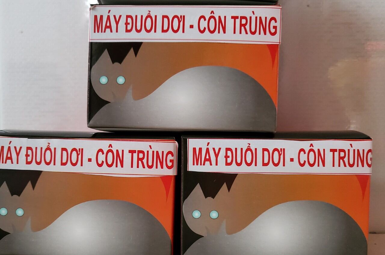 Máy Đuổi Dơi Và Côn Trùng Bằng Sóng Siêu Âm Hiệu Quả