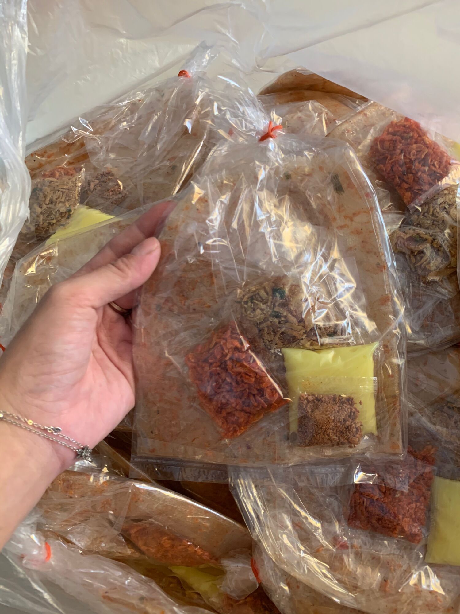 Combo 10 bánh tráng bơ + me siêu phẩm Tây Ninh!