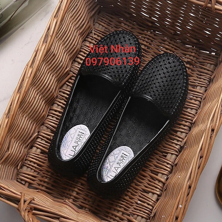 Giày nhựa nữ đi mưa siêu bền
