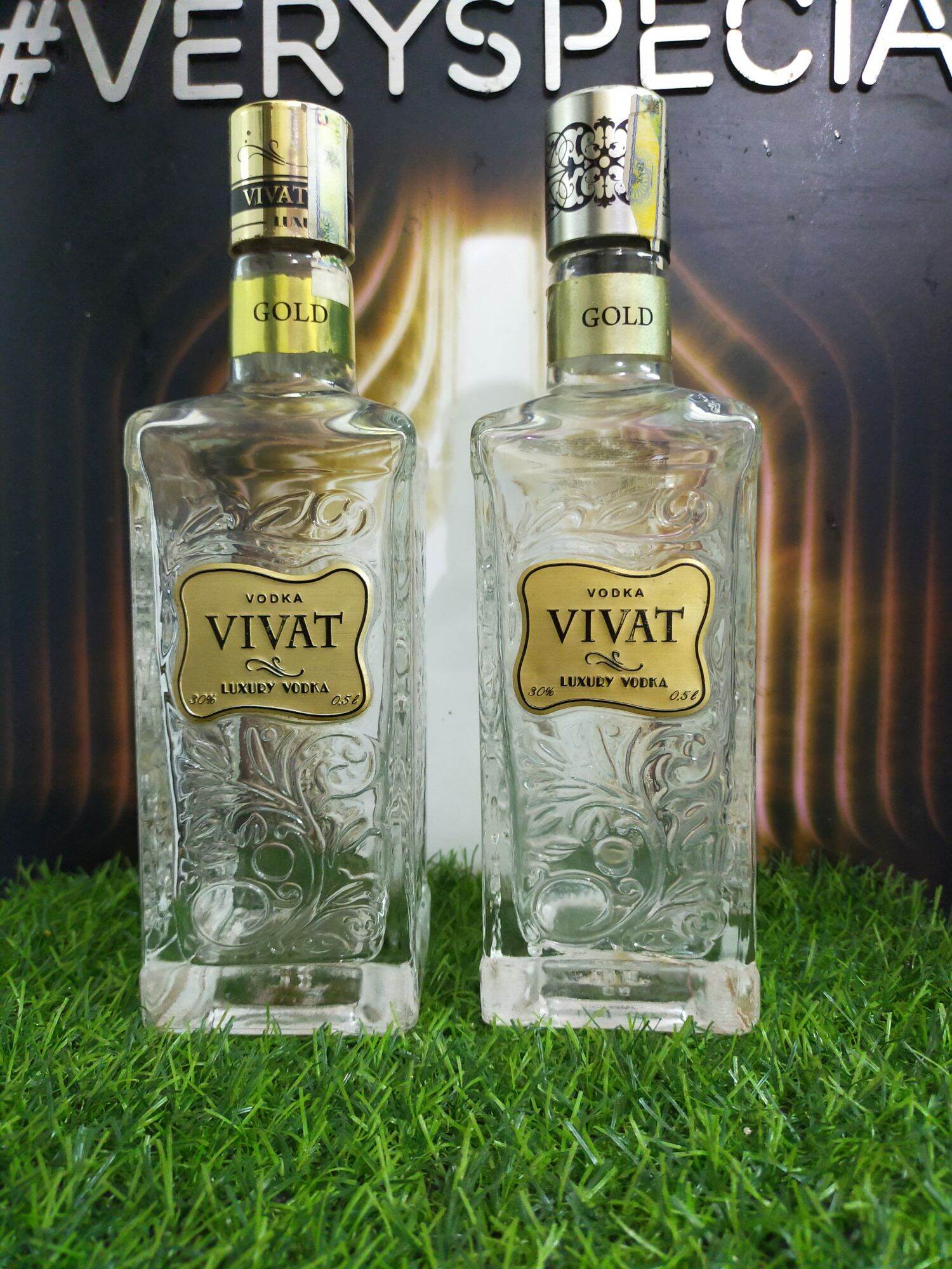 Vỏ chai rươu ngoại Vivat decor (chai rỗng)