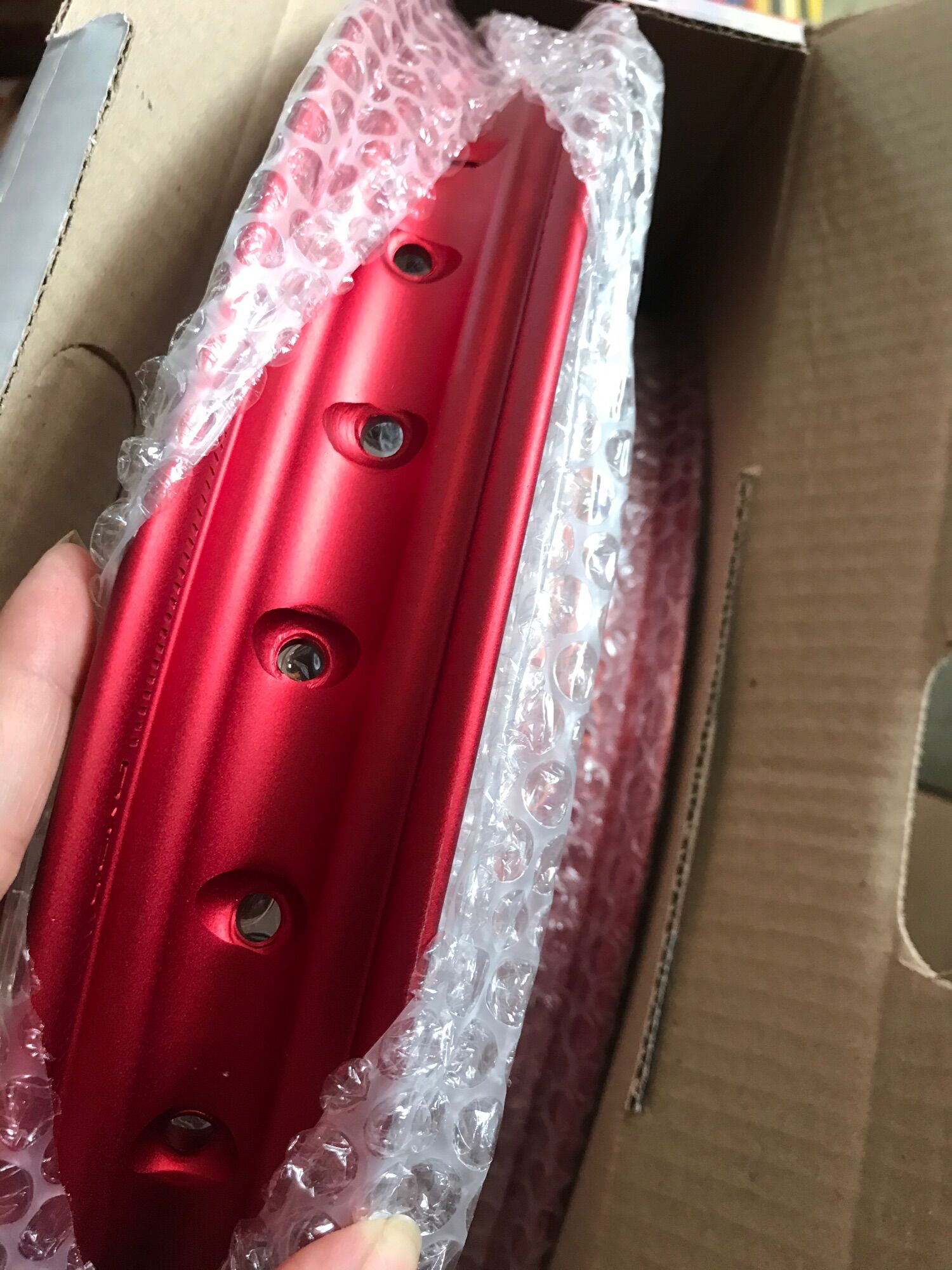 Niềng YOKO size 1.4 x 17 ( thái lan) FULL BOX