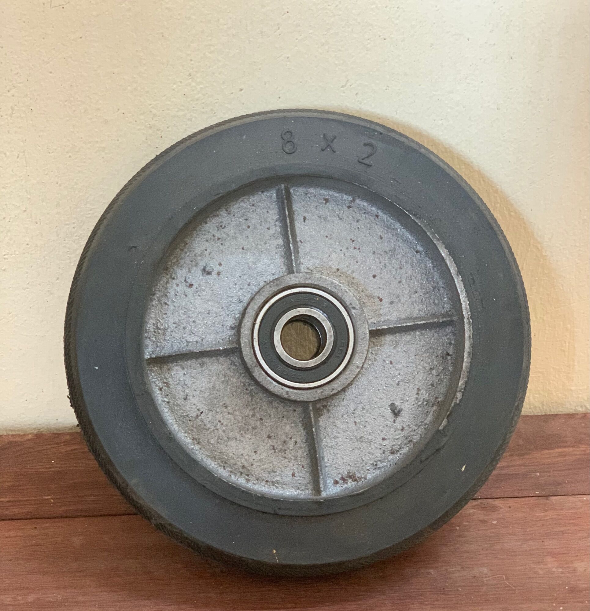 Bánh xe chịu tải phi 200