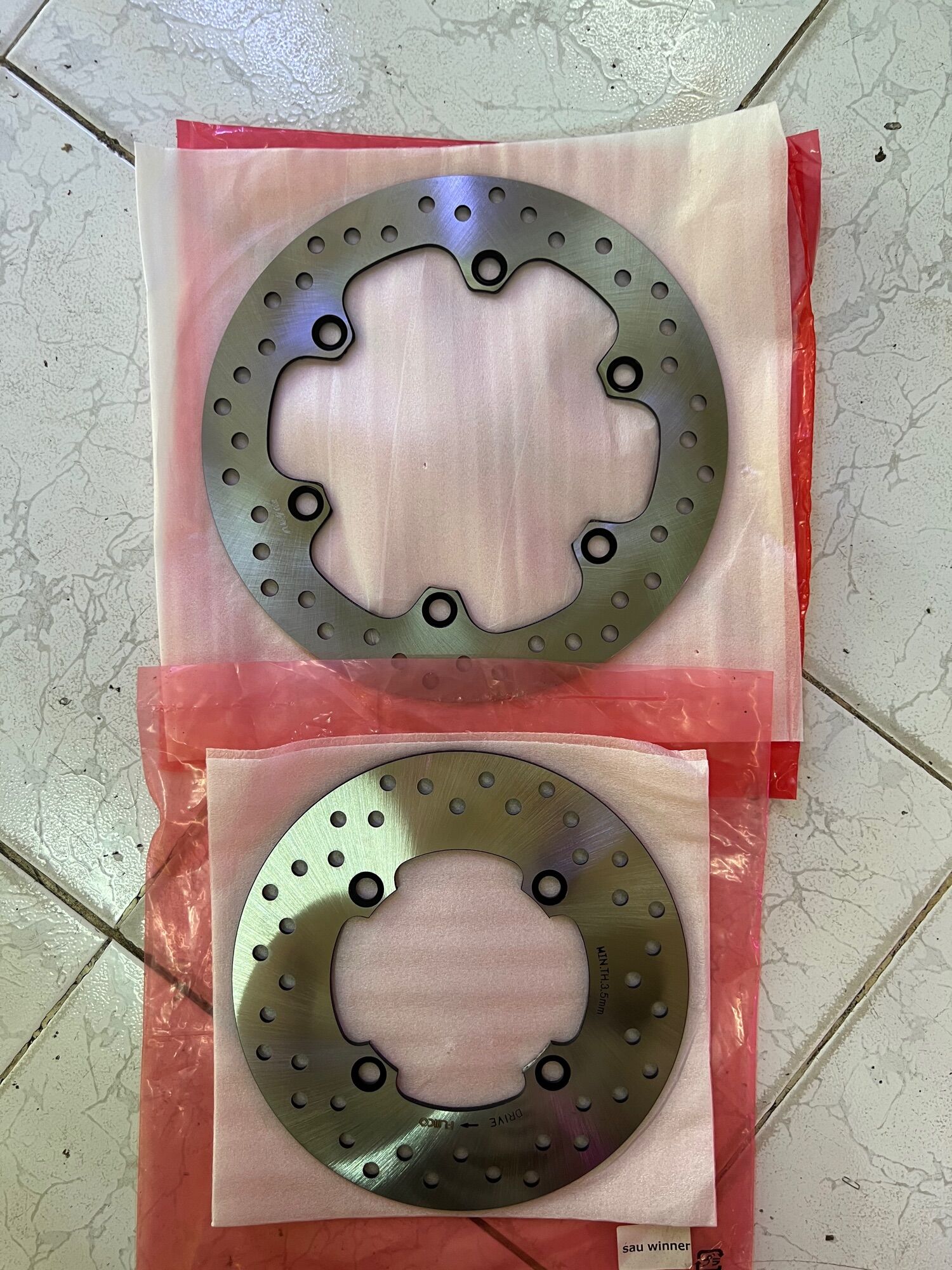 Đĩa thắng trước / sau Winner V1 / Winner X Mẫu Zin