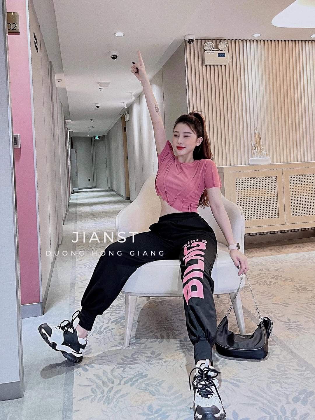 SÉT BỘ THỂ THAO BLING SẴN HÀNG