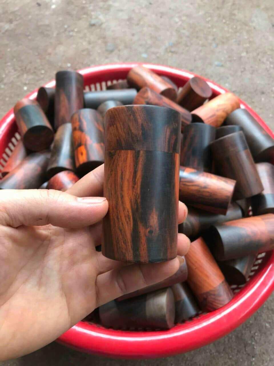 Lọ đựng tăm gỗ trắc