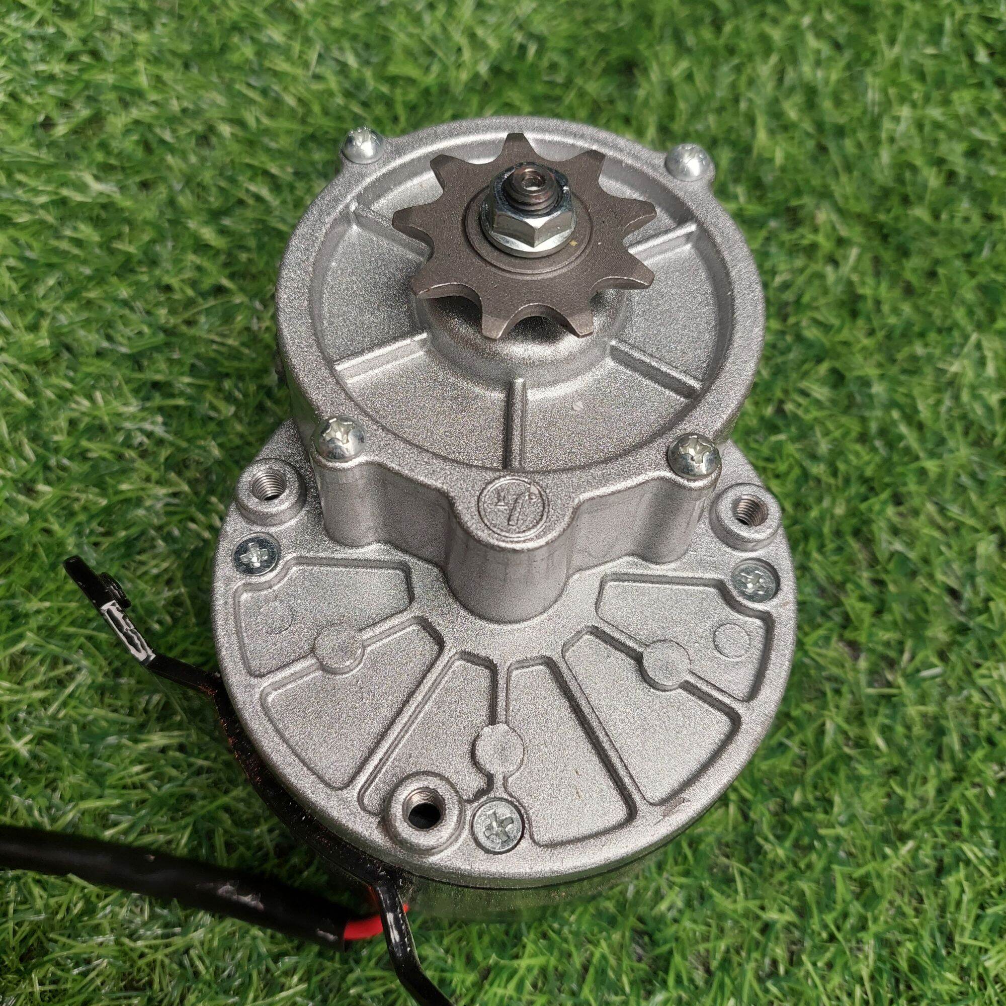 Động cơ 12v 250w giảm tốc motor 12v250w