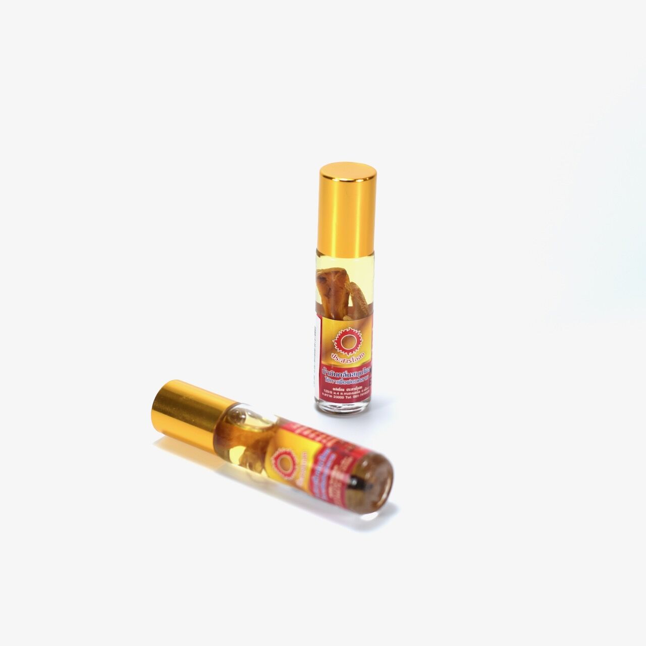 Dầu Sâm Thảo Dược Mặt Trời Đỏ Thái Lan 8ml