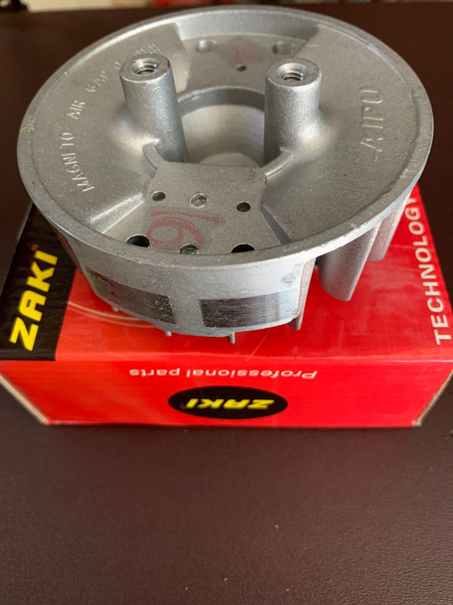 Mâm lửa/ qua lăng máy cắt cỏ Honda GX25 GX35