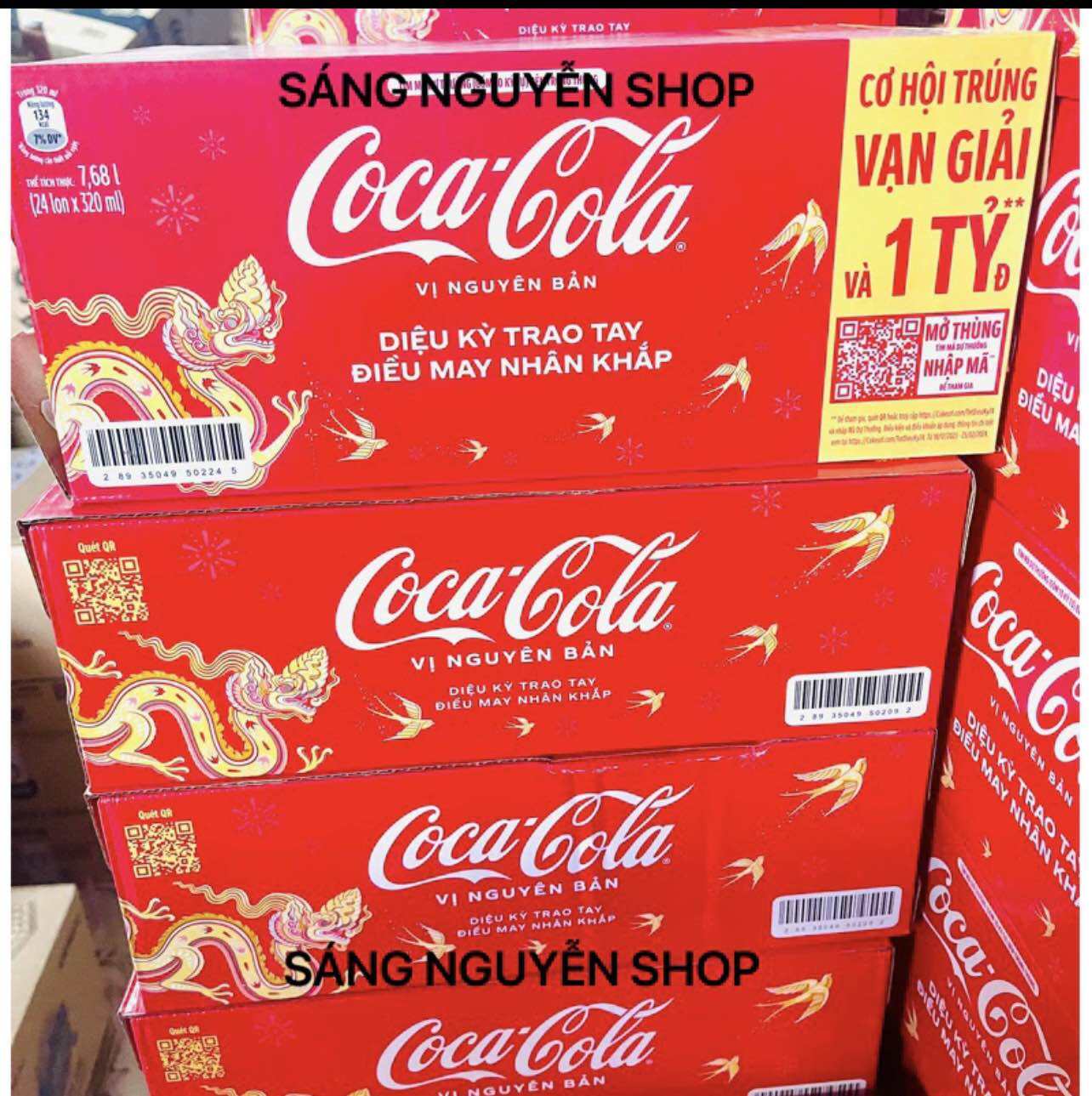 Thùng Coca-Cola Vị Nguyên Bản 24 Lon x 235ml - 320ml