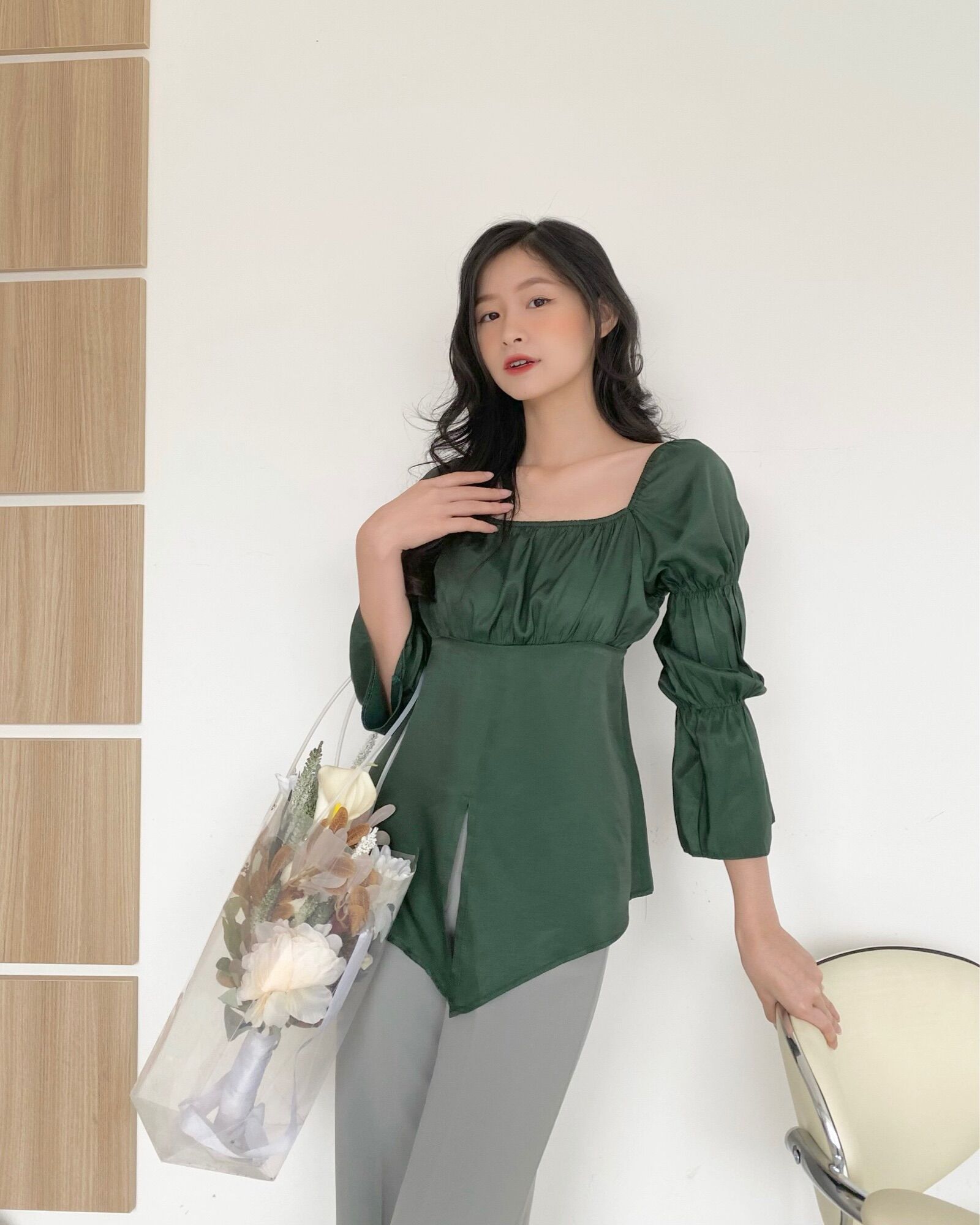 YU CHERRY | Áo lụa nữ sẻ tà Minnie top YA405