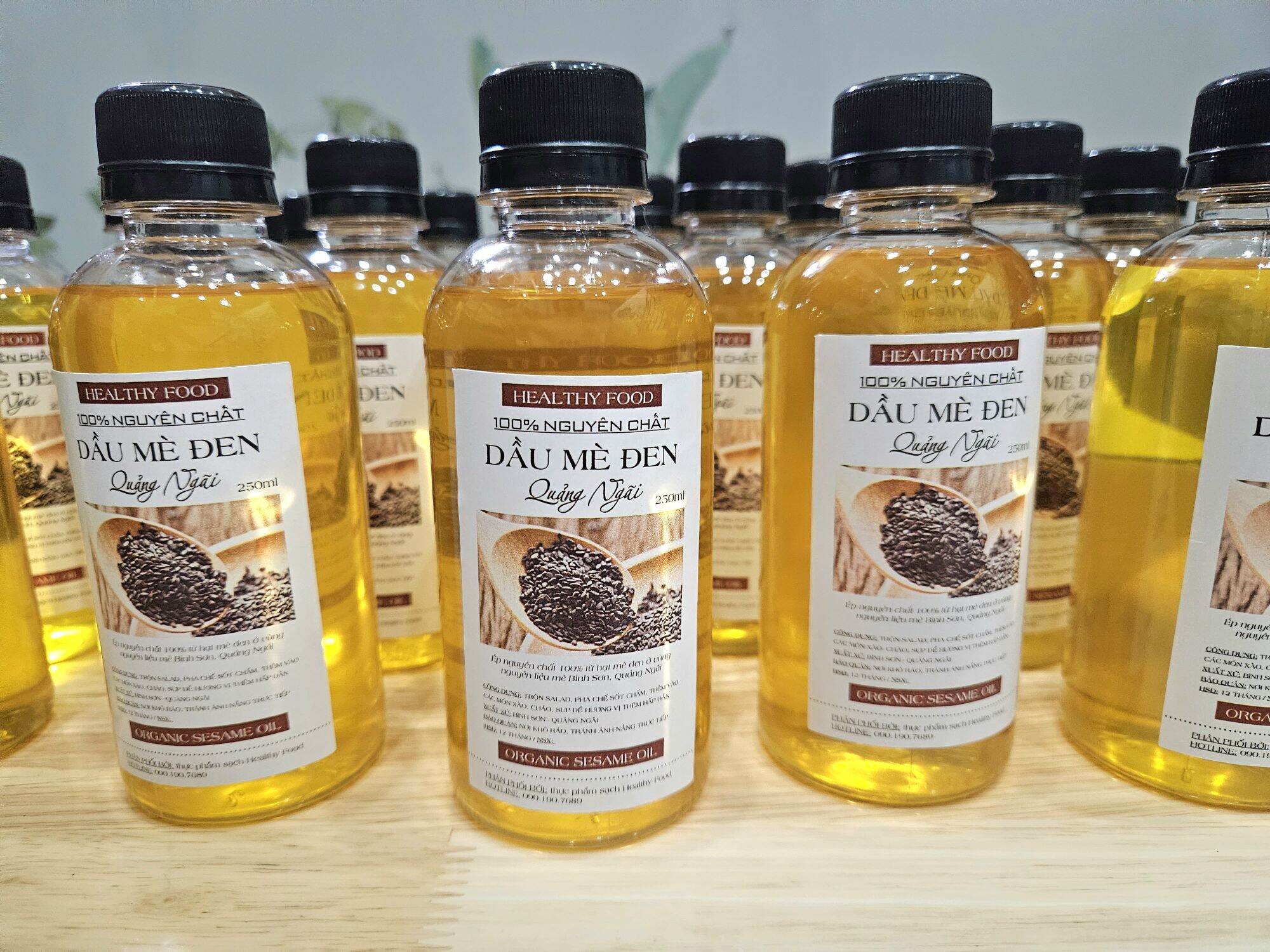 DẦU MÈ ĐEN (DẦU VỪNG) 250ml, dầu mè tự ép 100% nguyên chất