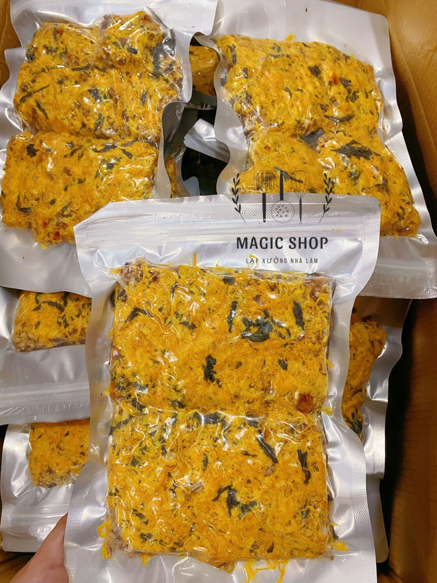 Cơm cháy gạo lứt chà bông rong biển 250g