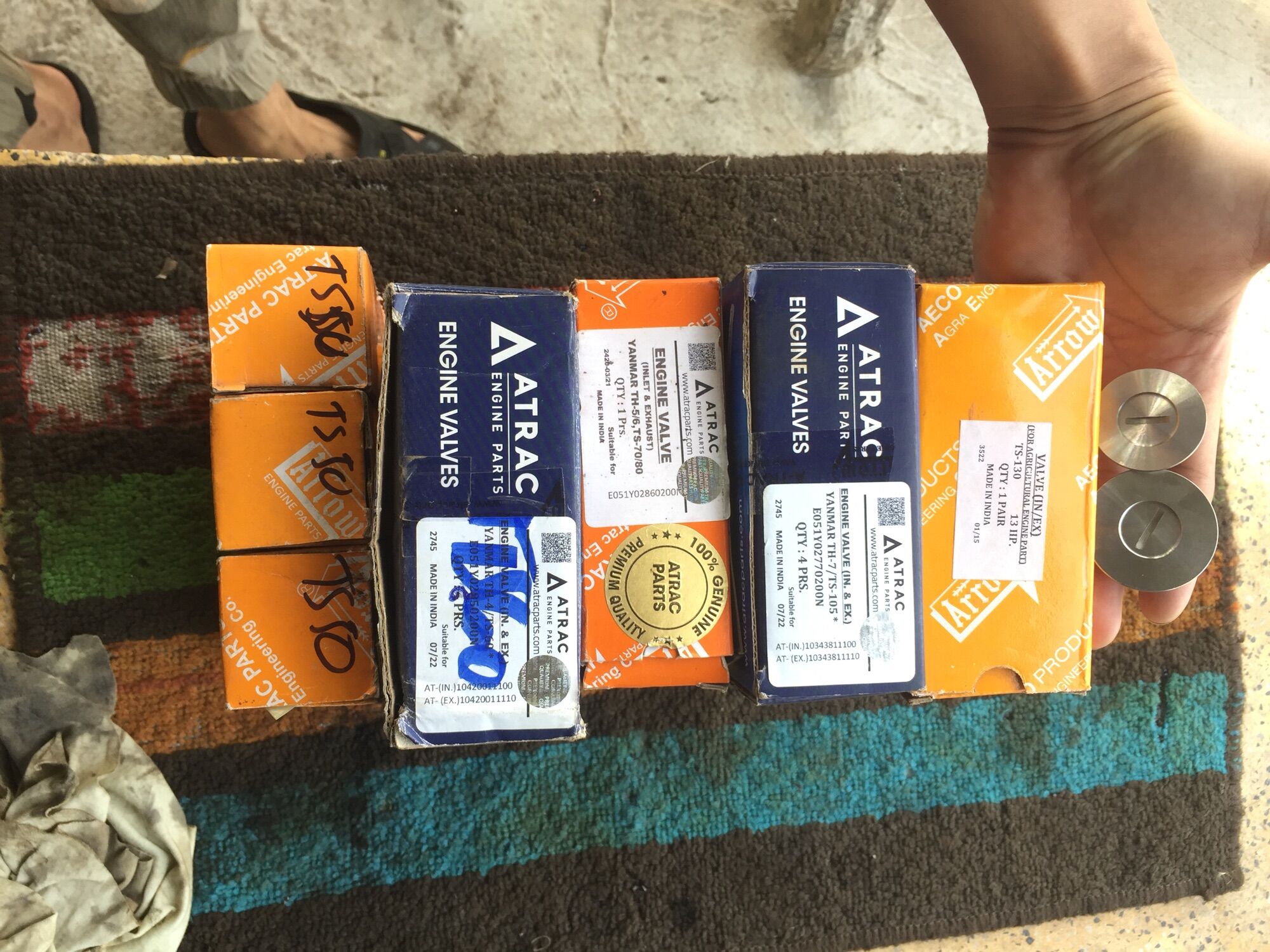 Xupap máy Yanmar Ss50,Ss60,Ss80,Ss90,Ss11,Ss13