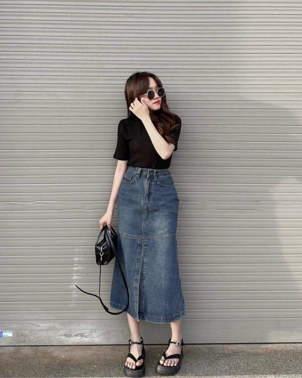 Chân váy jean đuôi cá xẻ trước