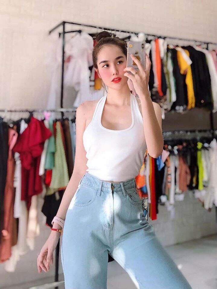 Áo yếm tròng cổ