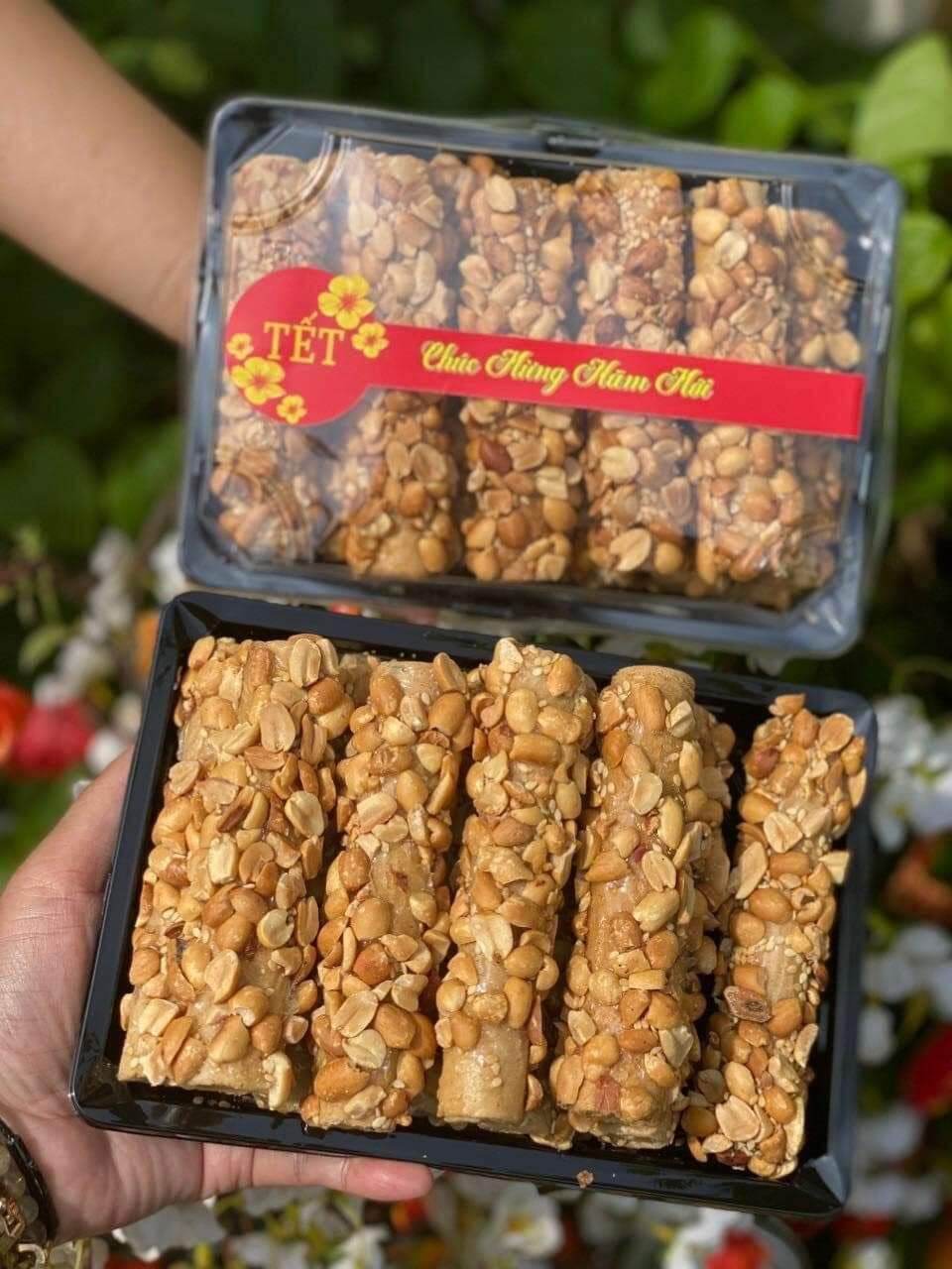 Bánh kẹp đậu phộng phủ mè hộp 10 bánh