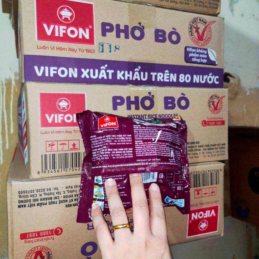 Thùng 30 gói Phở ăn liền Vifon 65g