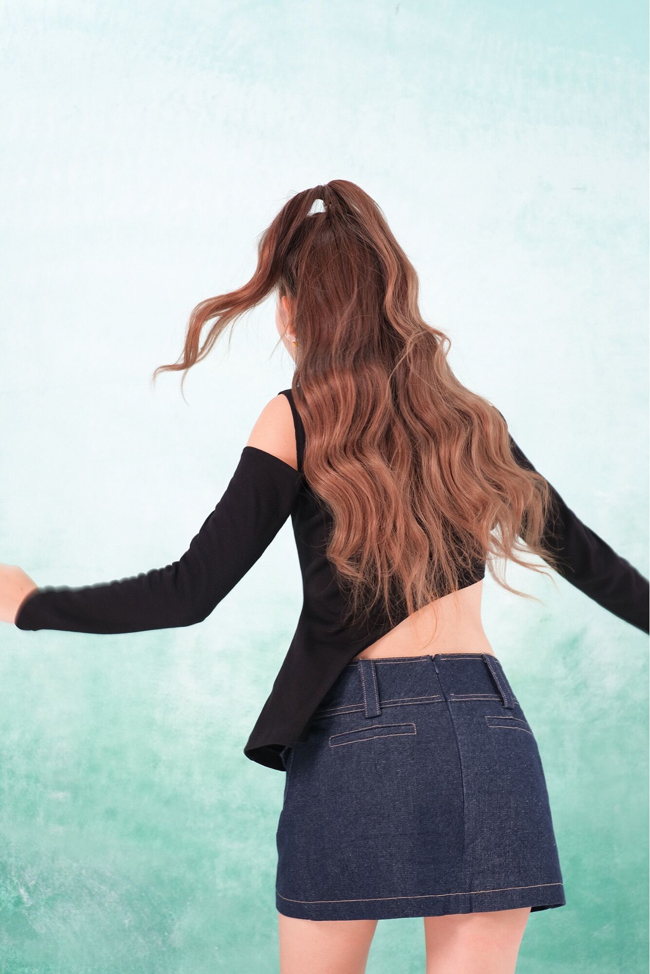 Double Moonshot - Chân váy jeans ngắn hạ eo