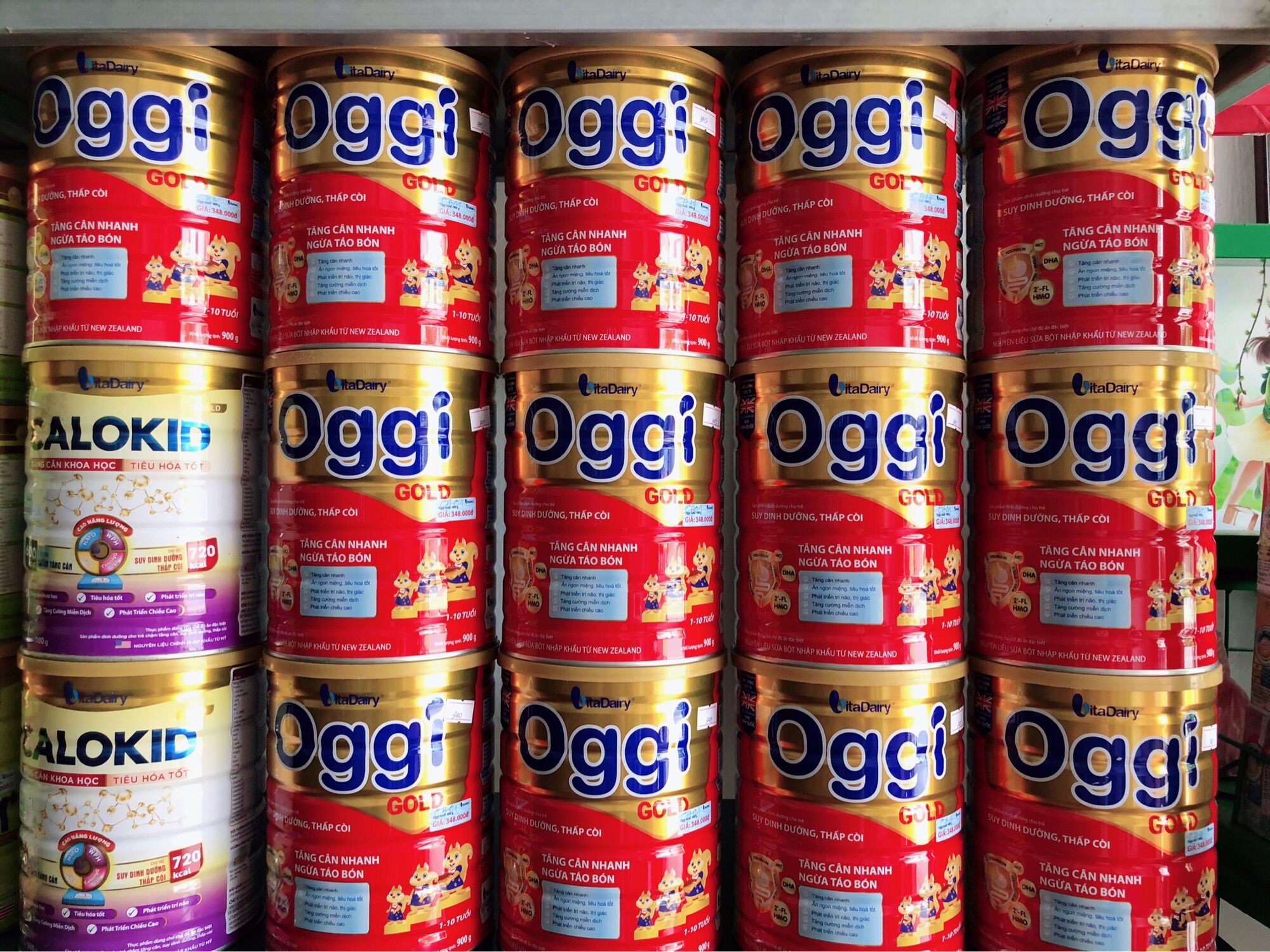 Sữa Oggi Gold 900g