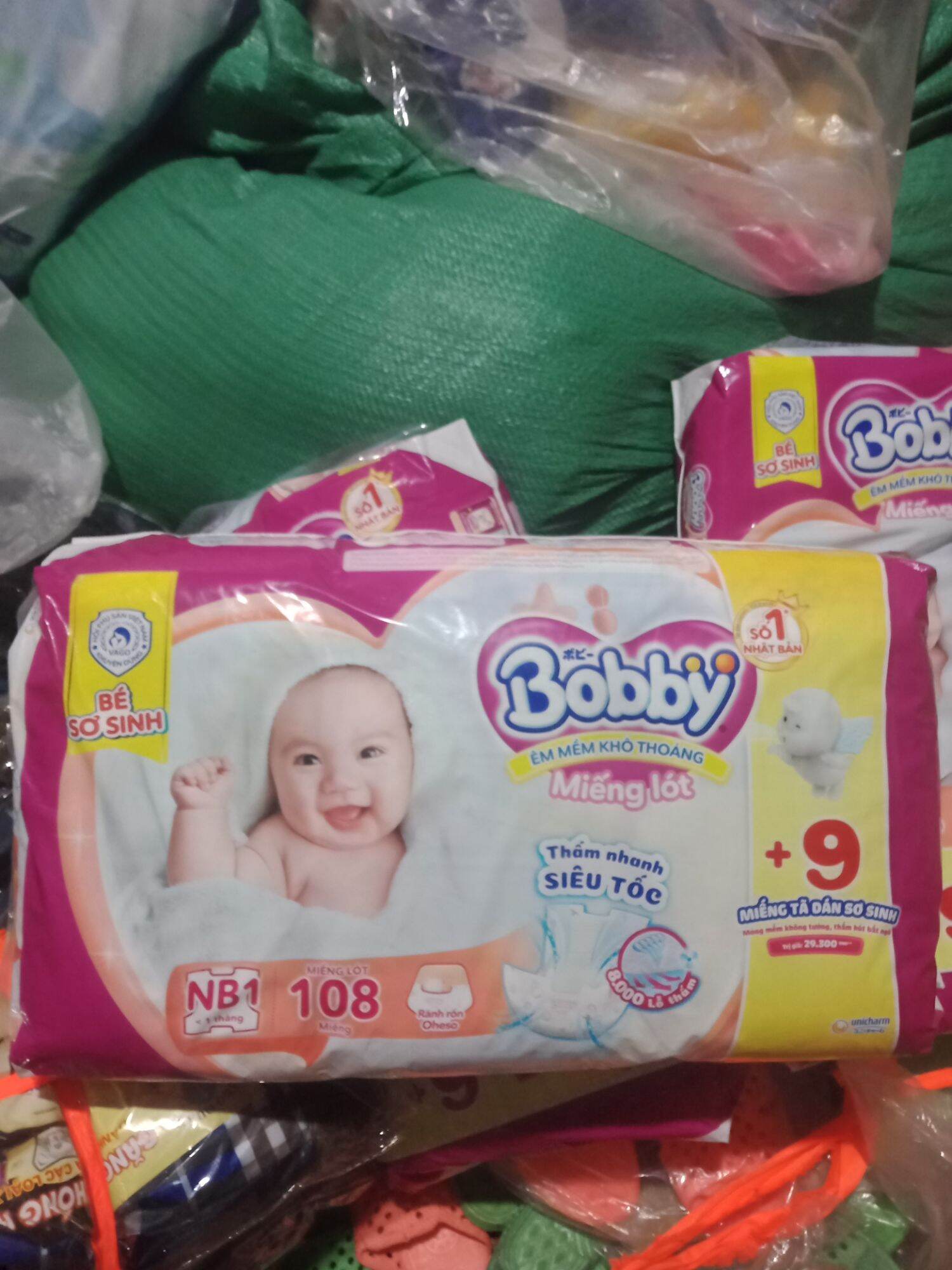 tã/bỉm lót sơ sinh Bobby Newborn 1-108+9 miếng