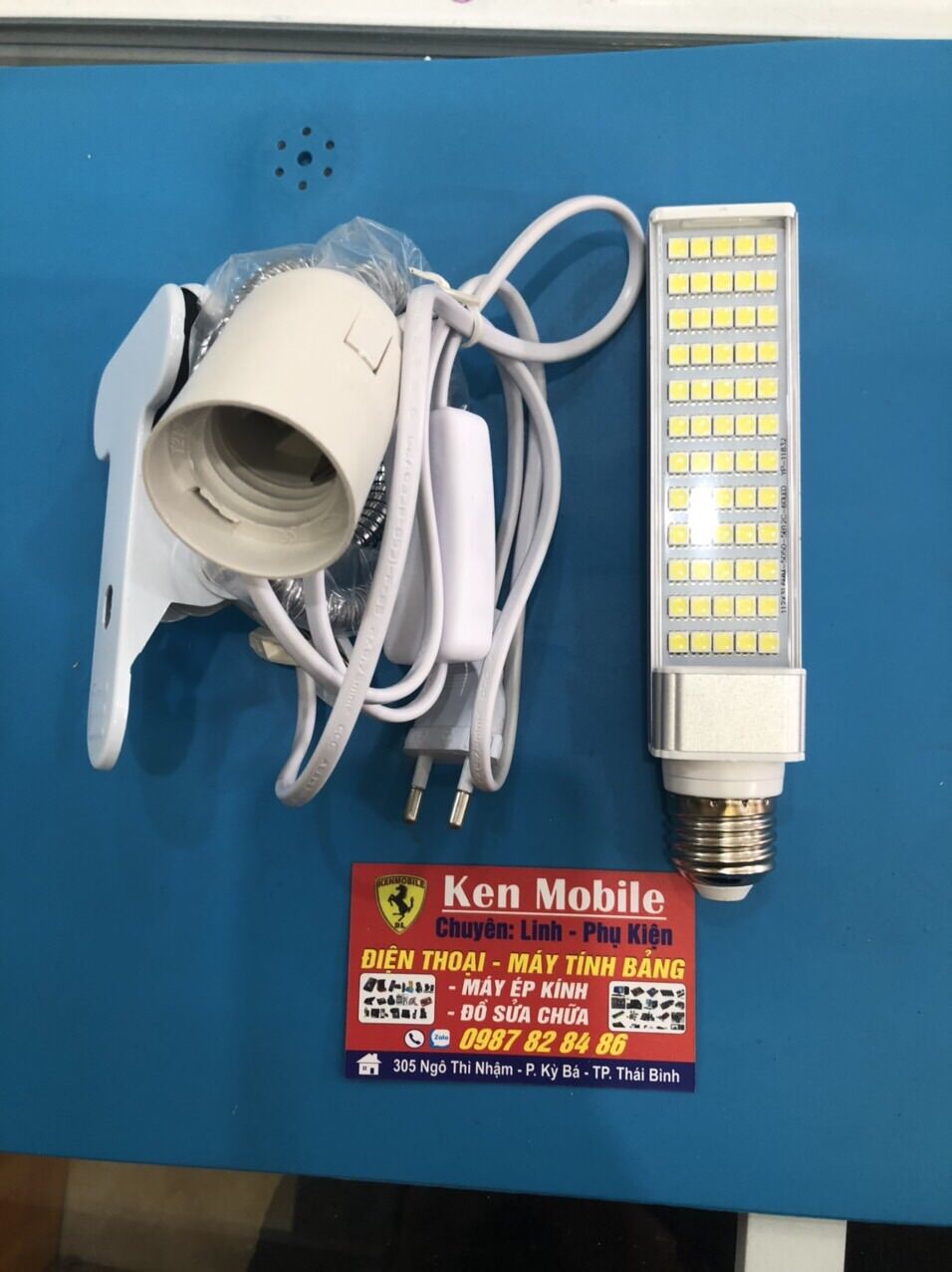 Đèn kẹp sửa chữa điện thoại bóng dài