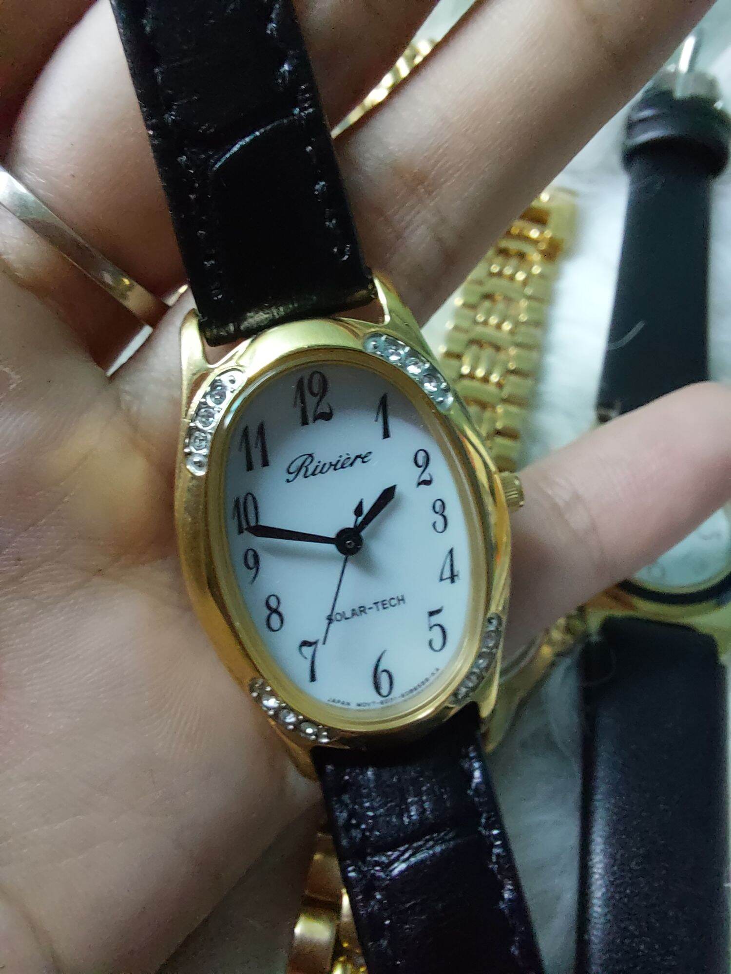đồng hồ nữ citizen riviere solar