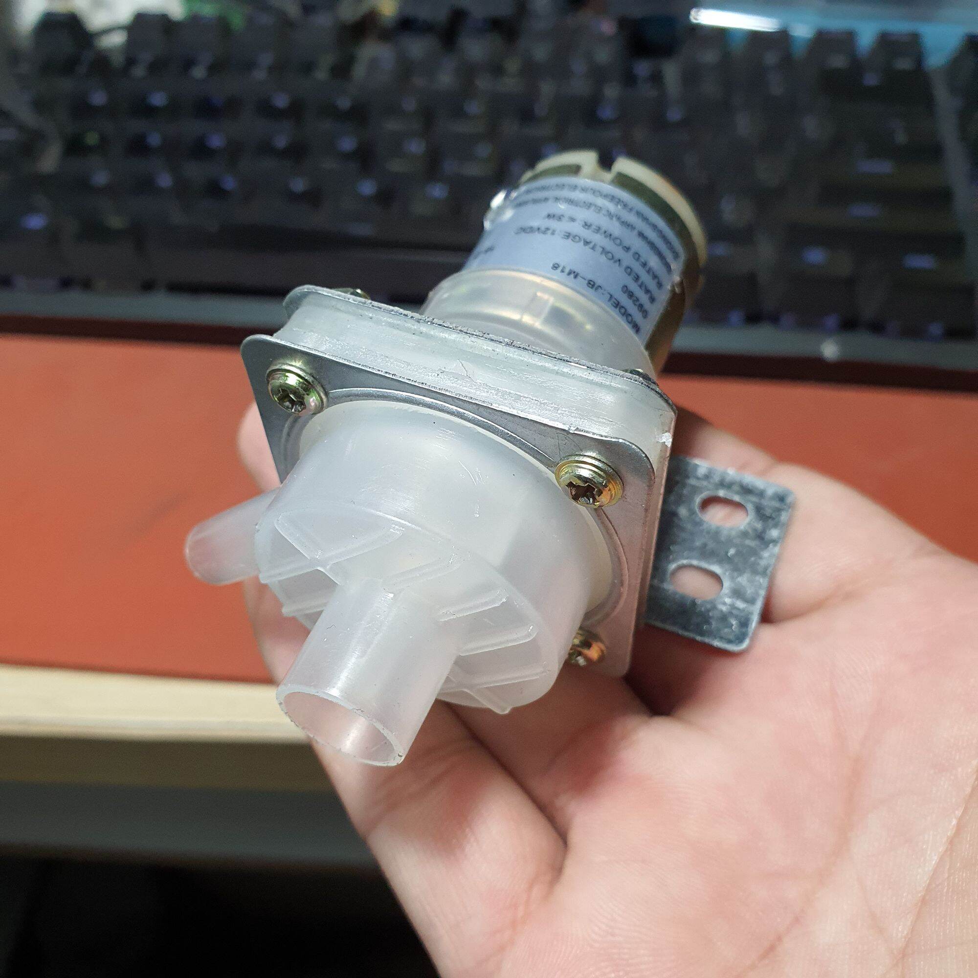 Bơm mini bơm nước bình thủy điện 12v (JB-M18)