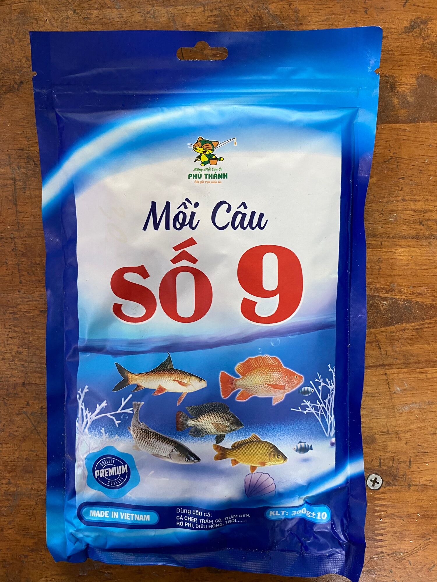 Mồi câu cá số 9 - mồi câu Phú Thành - mồi tanh ốc hến câu trắm đen, chép lợn