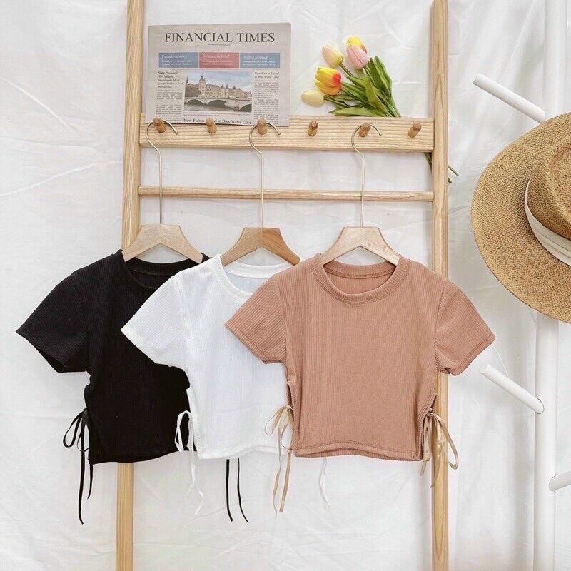 Áo kiểu croptop ôm thế hệ mới khoe eo G7