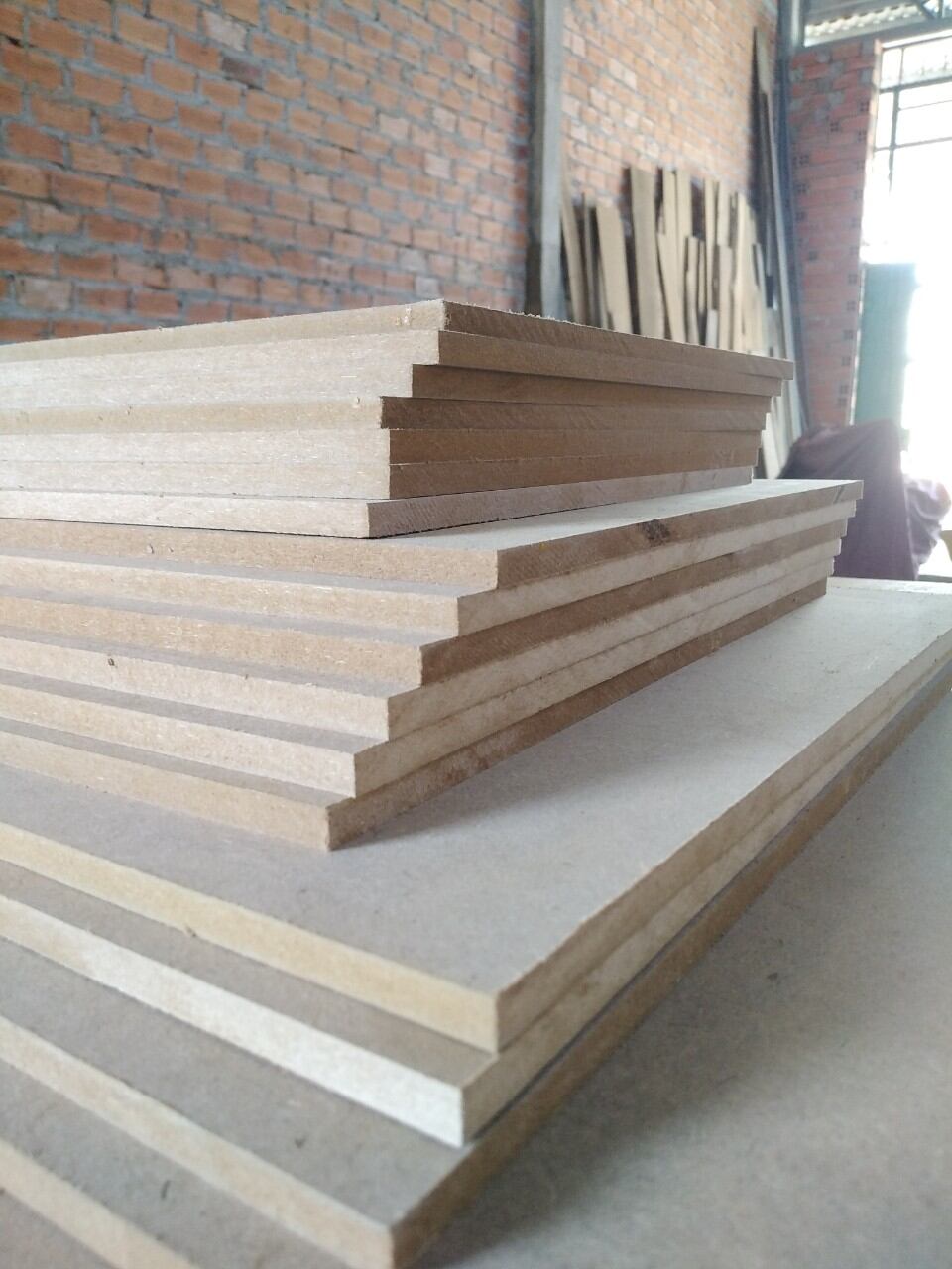 tấm ván gỗ MDF dầy 9mm, nhiều kích thước