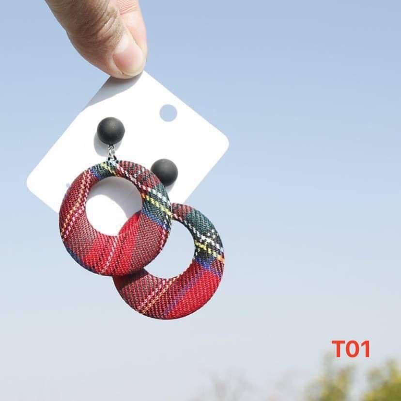Khuyên tai tiểu thư phong cách Hàn Quốc (Shop có nhiều mẫu, inbox shop để lựa)