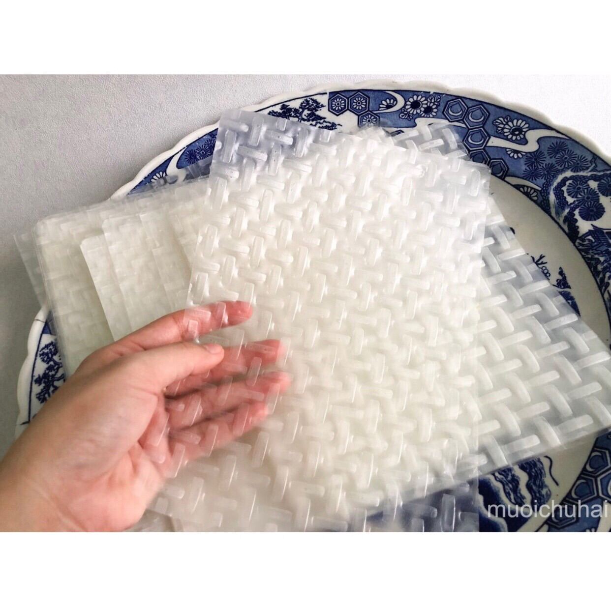 Combo bánh tráng trắng mỏng dẻo chấm muối sốt siêu cay chú Hải